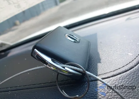 2022 Volvo Xc60 B5 Inscription z USA, uszkodzony, nr VIN YV4L12RL7N1091897